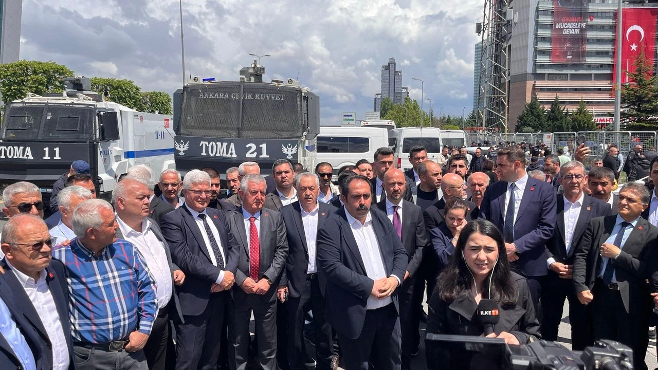 Karadeniz: "Halkın nefret ettiği Kılıçdaroğlu ile asla siyaset yapmayacağım"