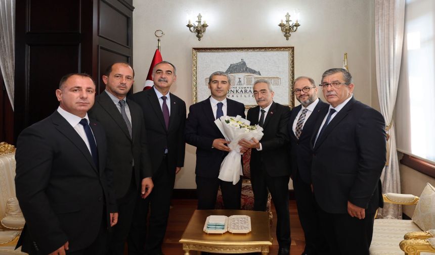 ESOB Başkanı Üstün Vali Aktaş’ı Ziyaret Etti