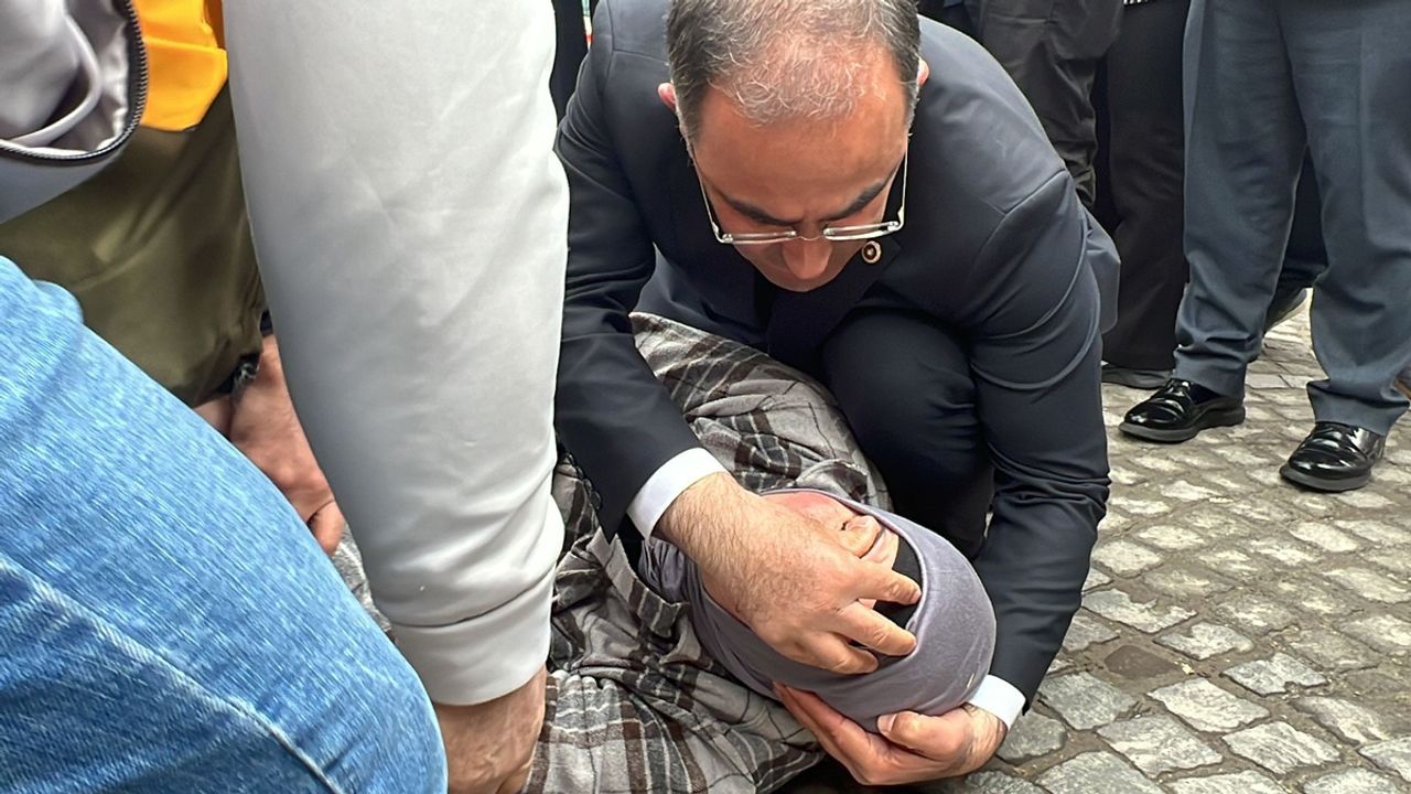 BAYILAN KADINA İLK MÜDAHALEYİ MİLLETVEKİLİ ARSLAN YAPTI