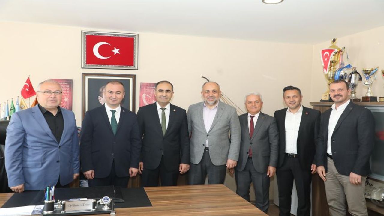“BİZİM MİLLETİMİZ TERÖRLE MÜCADELE FEZLEKESİNE RET VERENLERE OY VERMEZ”