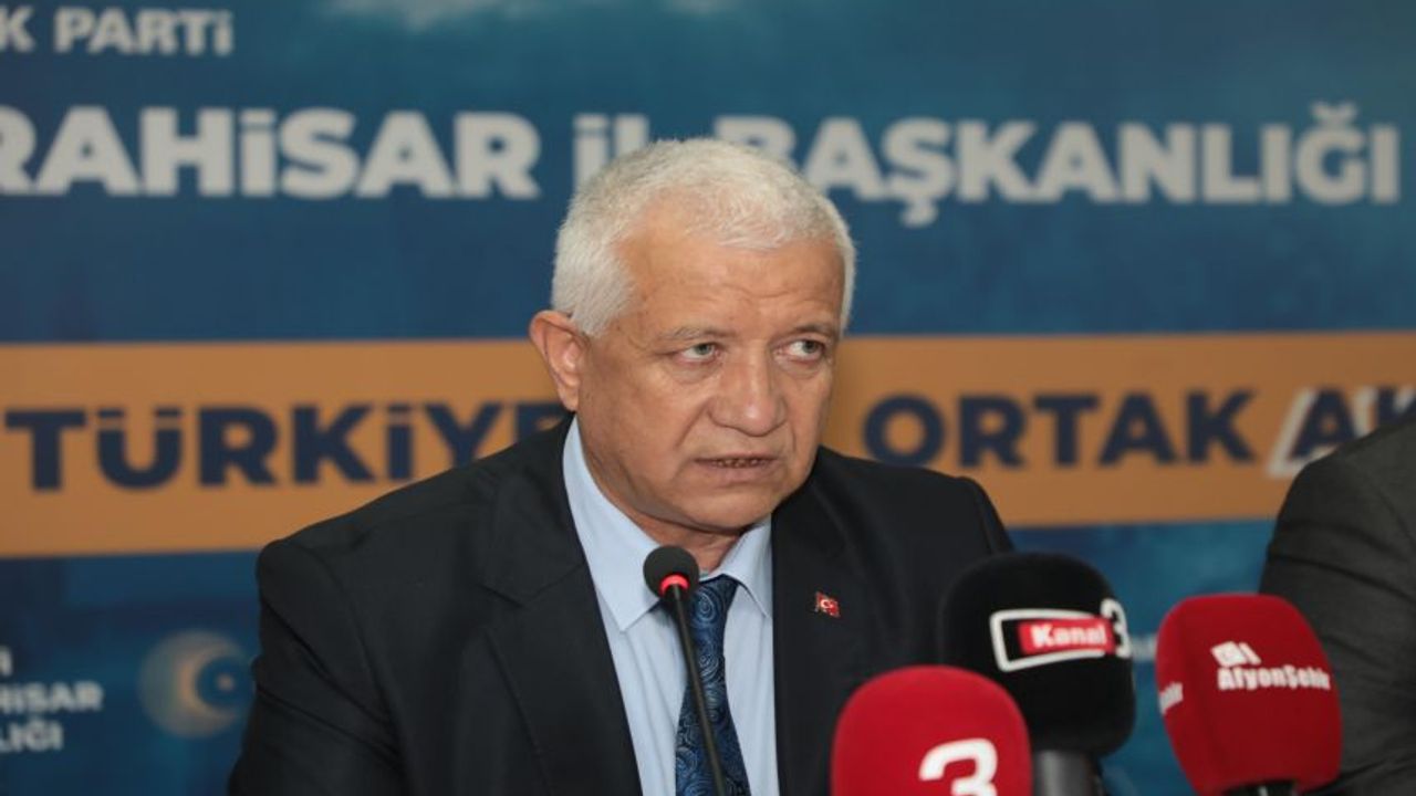“DEMOKRASİMİZE DÜŞMAN OLAN ŞER ODAKLARINI UNUTMAYACAĞIZ”