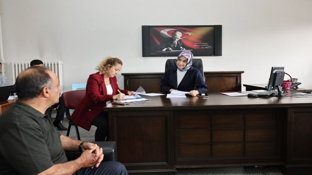 VALİ YİĞİTBAŞI HALK TOPLANTISINDA VATANDAŞLARI DİNLEDİ