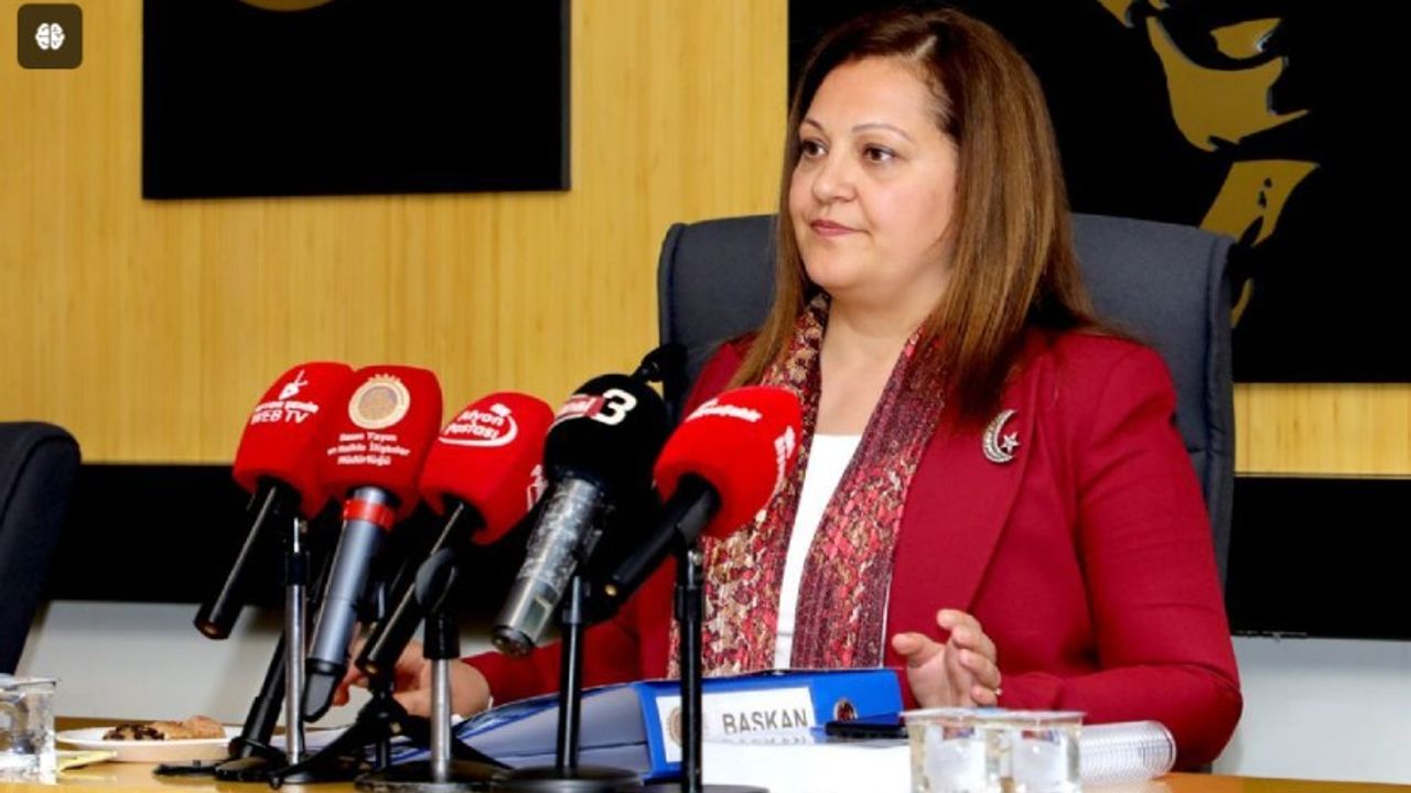 BAŞKAN BURCU KÖKSAL'DAN "ZAFER KART" MÜJDESİ