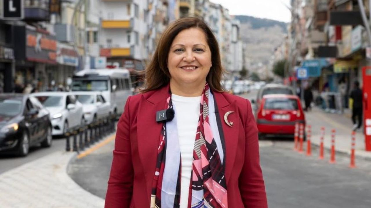 AMBARYOLU ÇİFT YÖNLÜ TRAFİĞE AÇILDI