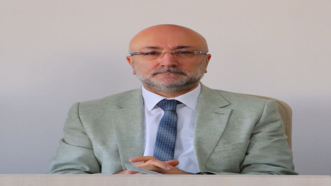 “12 EYLÜL MİLLİ İRADEYE KILIÇ ÇEKEN KÜSTAH ZİHNİYETTİR”