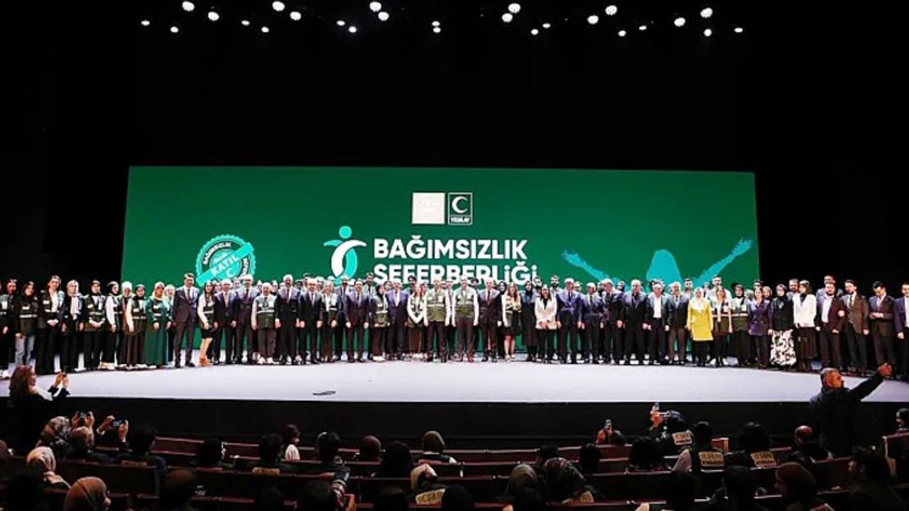 YEŞİLAY’DAN BAĞIMSIZLIK SEFERBERLİĞİ