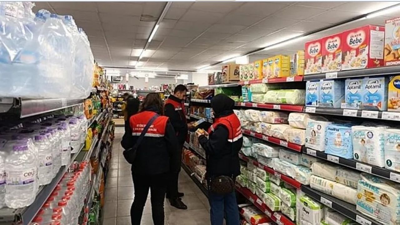 MARKETLERDE GIDA DENETİMİ