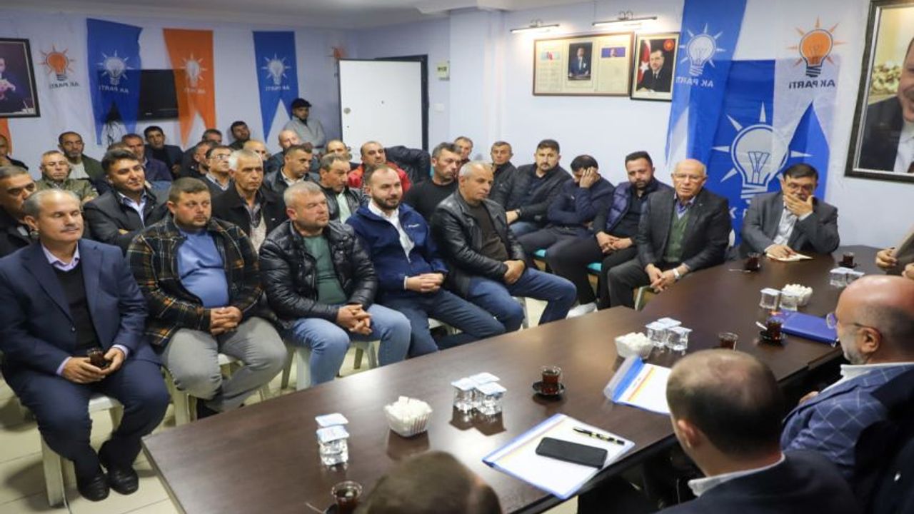İL BAŞKANI ŞAHİN, ŞUHUT’TA TEŞKİLATLA BİR ARAYA GELDİ