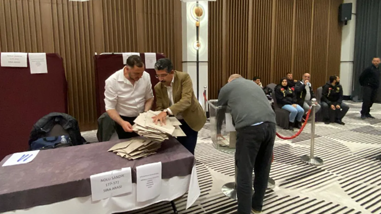 CHP Kongresinde Oy Sayımına Geçildi