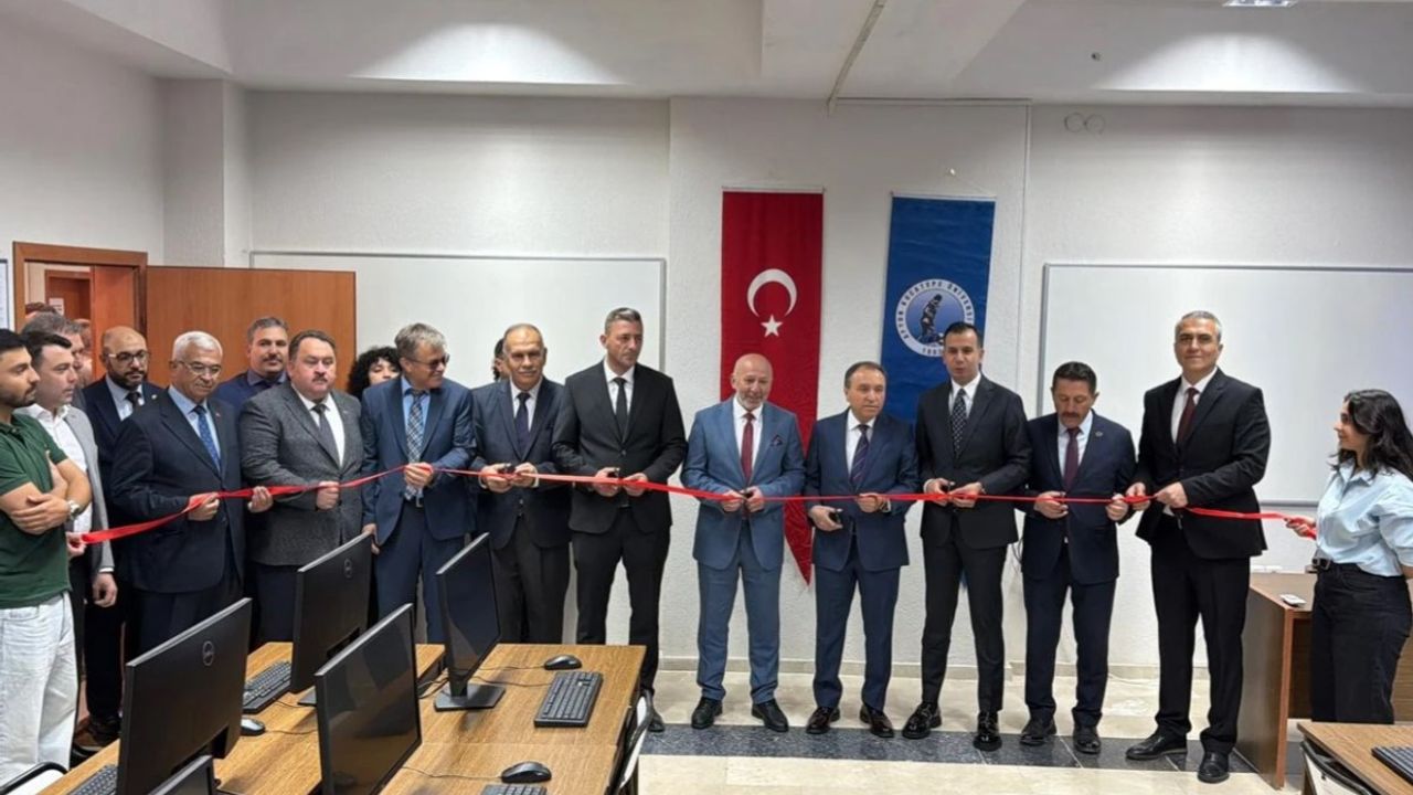 Sinanpaşa Myo'ya Yeni Bilişim Teknolojileri Laboratuvarı