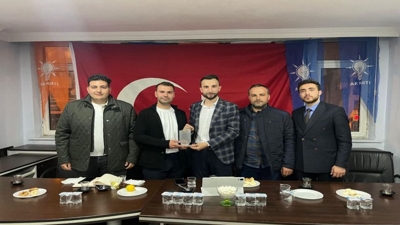 BAŞKAN İNTEPE “GENÇLERİMİZLE TÜRKİYE YÜZYILI’NI BİRLİKTE İNŞA EDİYORUZ”