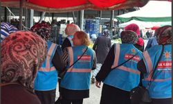 AK KADINLAR SAHADA: SEMT PAZARINDA “AİLE YILI” VURGUSU