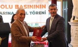 USTA GAZETECİ İBRAHİM YÜKSEL'E "ANADOLU BASINININ ÇINARI" ÖDÜLÜ