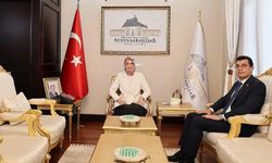 VALİ YİĞİTBAŞI SANDIKLI CUMHURİYET BAŞSAVCISI KÖROĞLU’NU MAKAMINDA KABUL ETTİ