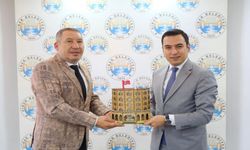 Dinar Kaymakamı Hasan Uğuz’dan Belediye Başkanı Topçu’ya İade-i Ziyaret
