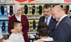 BAKAN TEKİN ESNAFLARI ZİYARET ETTİ