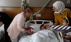 AFYON BELEDİYESİ’NDEN SÜNNET ŞÖLENİ: 49 ÇOCUK SÜNNET EDİLDİ