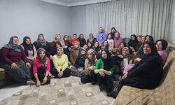 Afyon’da AK Kadınlar, Terörsüz Türkiye İçin Sahada