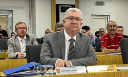 Afyon Voleybol Takımına CHP’li Üyelerden 120 Bin TL’lik Destek!
