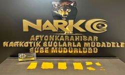 Polis, Peçeteye Emdirilmiş Uyuşturucu Madde Ele Geçirdi