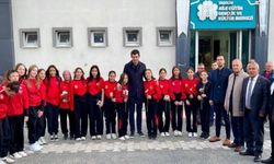 Taşoluklu Sporcular Ödüllendirildi