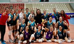 Afyon'un Sultanları Ligin Liderini Devirdi! 3-0