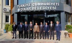 REKTÖR KARAKAŞ’TAN BAŞKAN TOPÇU’YA ZİYARET