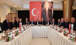 İş Dünyası Temsilcileriyle Kamu ve Siyaset Çevreleri Bir Araya Geldi.