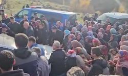 Taşoluk’ta Kazanan Halk Oldu, İş Makinaları Bölgeden Çıkarıldı!