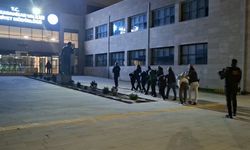 Polis DEAŞ Terör Örgütü Mensubu 9 Şahsı Yakaladı