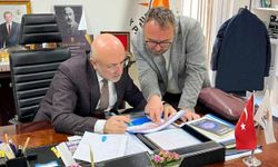 “DEVLET PARTİYE TESLİM EDİLEMEZ!”