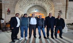 İYİ Parti Heyeti Döğer Kervansaray’da Vatandaşlarla Buluştu