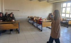 KADEM ÖĞRENCİLERİ BİLGİLENDİRDİ