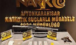 POLİS UYUŞTURUCU ELE GEÇİRDİ