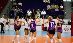 Yüntaş Voleybol-3 İlbank Spor-0