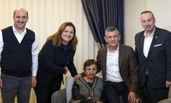 Özgür Özel’den Burcu Köksal’ın annesine geçmiş olsun ziyareti