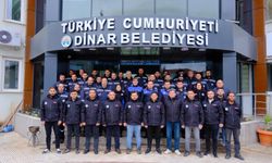 Dinar Belediyesi Temizlik Personeline Koruyucu Kıyafet Sağlandı