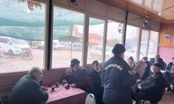 Jandarma, Fethibey Beldesinde Bilgilendirme ve Farkındalık Çalışmaları Gerçekleştirdi