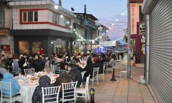 Afyon’da Yöresel Lezzetlerle 500 Kişilik İftar Sofrası