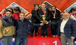 Yıldız Kızlar Dart’ta Şampiyon Ayazini Ortaokulu