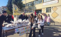 Cumhuriyet Lisesi Mezunlarından Öğrencilere Ramazan Pidesi İkramı