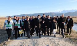 Eber Gölünde İncelemelerde Bulundular