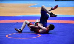 Küçükler Serbest ve Grekoromen Güreş Müsabakaları Sona Erdi