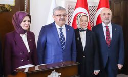 Bakan Göktaş, AK Parti İl Başkanlığını Ziyaret Etti