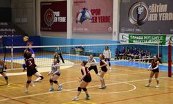 Kadınlar Bölgesel Lig Voleybol Müsabakaları Başladı