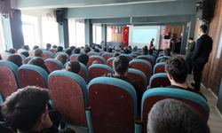 ‘Akran Gücüyle Temiz Gelecek’ dediler; sınıflara girdiler