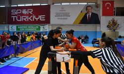 Okul Sporları Yıldızlar Bilek Güreşi Müsabakaları sona erdi
