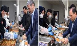 Vali Aktaş ve Rektör Karakaş, Öğrencilerle İftar Açtı