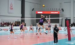 İBA Kimya-3     Yüntaş Voleybol-2