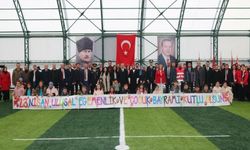 23 Nisan Gösterisi Beğeni Kazandı